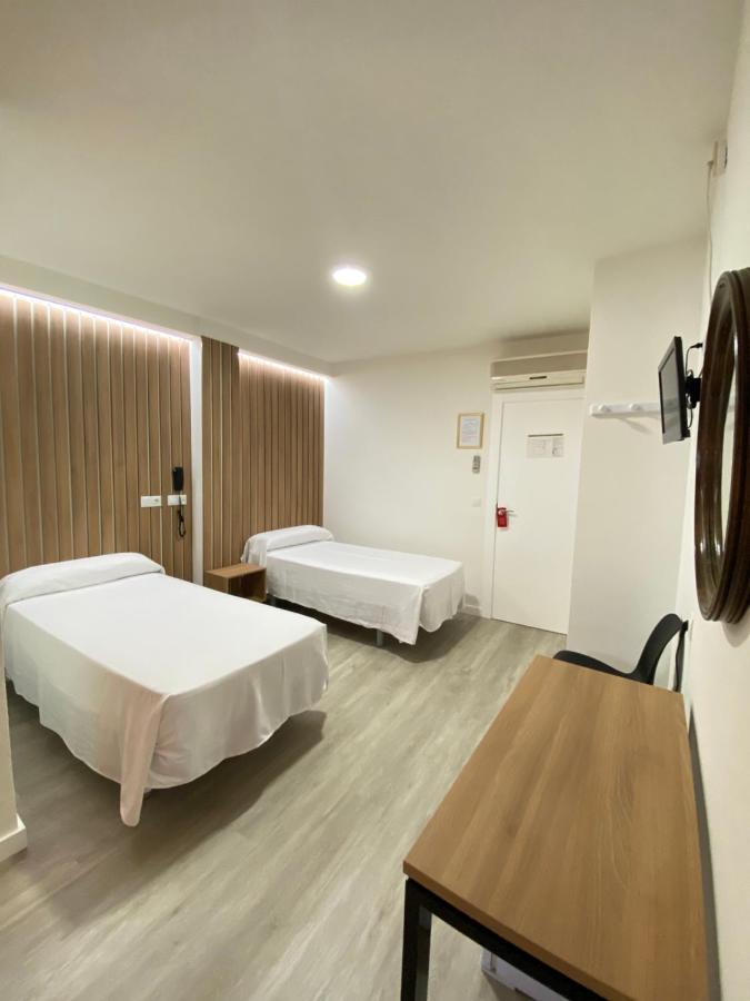 Hotel Victoria Centro Almuñécar Esterno foto